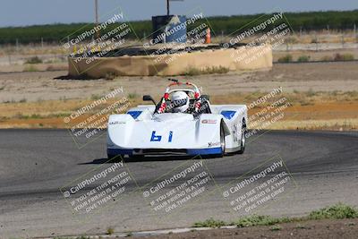 media/Jun-04-2022-CalClub SCCA (Sat) [[1984f7cb40]]/Group 3/Qualifying (Sweeper)/
